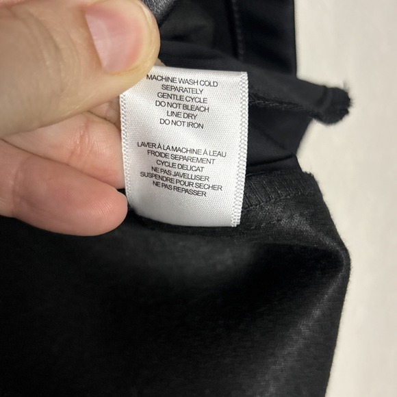 Tinseltown Black Faux Leather Mini Skirt with Drawstring Waist & Pockets, Size L - Picture 8 of 9